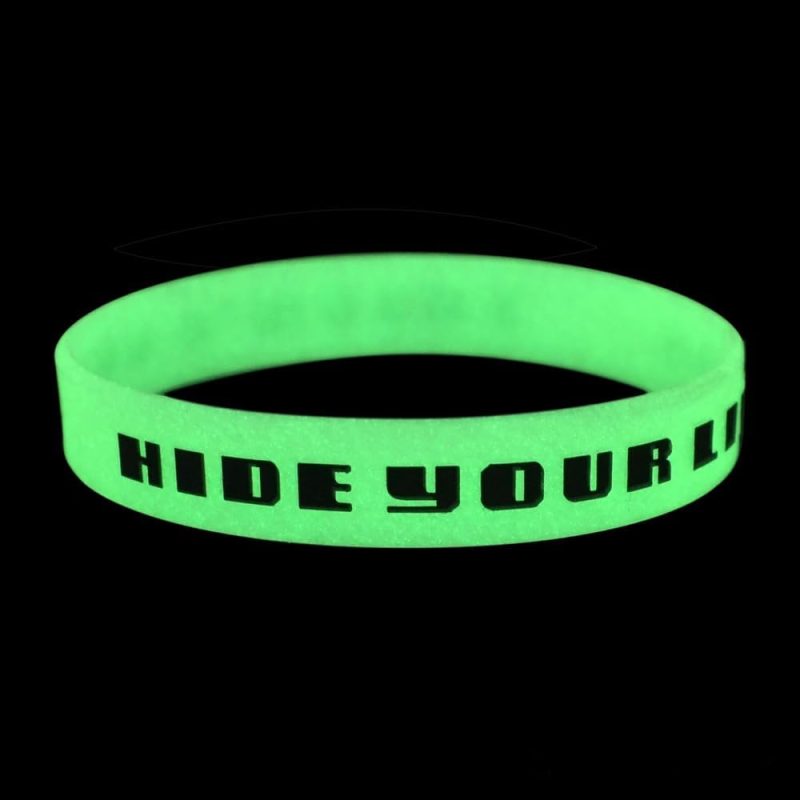 gelang karet glow in the dark